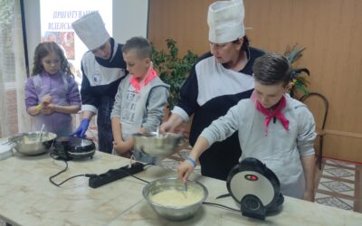 В ДПТНЗ «Вінницьке вище професійне училище сфери послуг» розпочалася серія майстер-класів для КЗ “Вінницька початкова школа № 5” з приготування віденських вафель