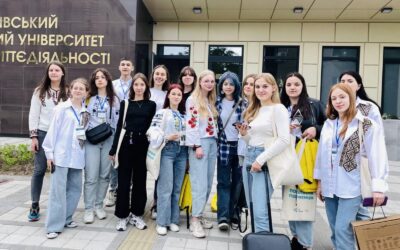 Креативна «Мавка» та вчитель року!