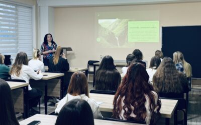 Тренінг для майбутніх лідерок