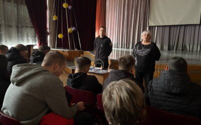 Зустріч студентів Вінницького професійного коледжу сфери послуг із представником поліції